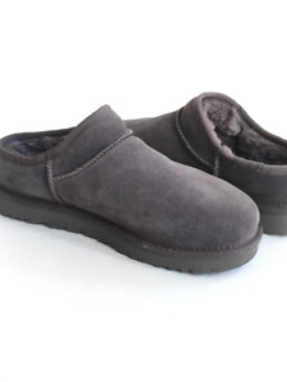 UGG WOMEN'S CLASSIC SLIP ON SUEDE SHOES SIZE 10